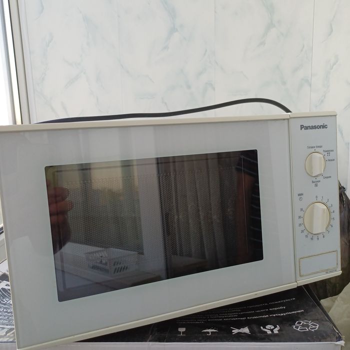 Микрохвильова піч panasonic