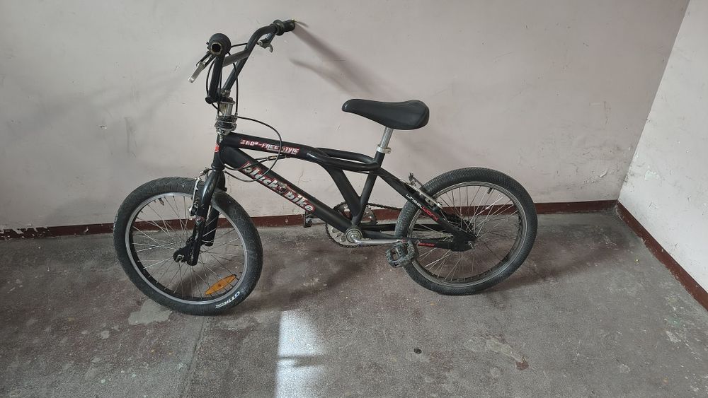 Rower BMX czarny