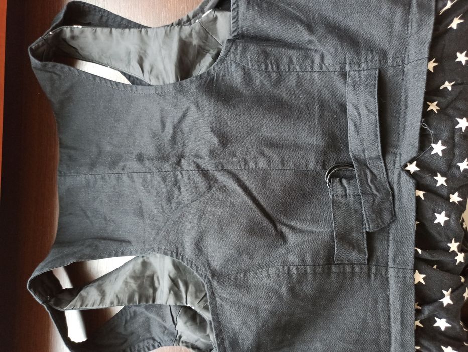 Sukienka czarna w gwiazdki