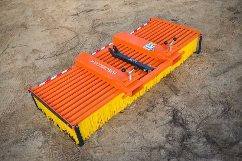 Szczotka, zamiatarka szer. pracy 200cm na lemiesz łyżki/TUZ/widły- 3w1