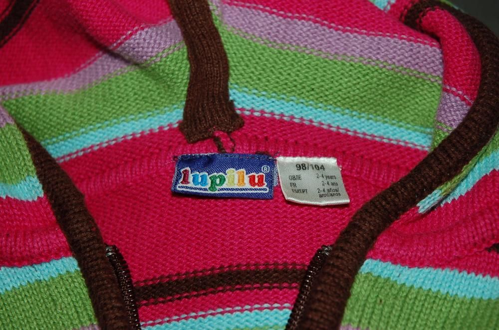 sweter dziewczęcy 116+karma+ksiega makijażu