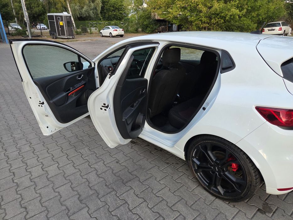 Renault Clio 4 RS