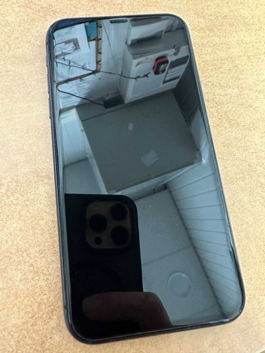 Apple iPhone 11 64GB Black (MWLT2) (тільки Черкаси)