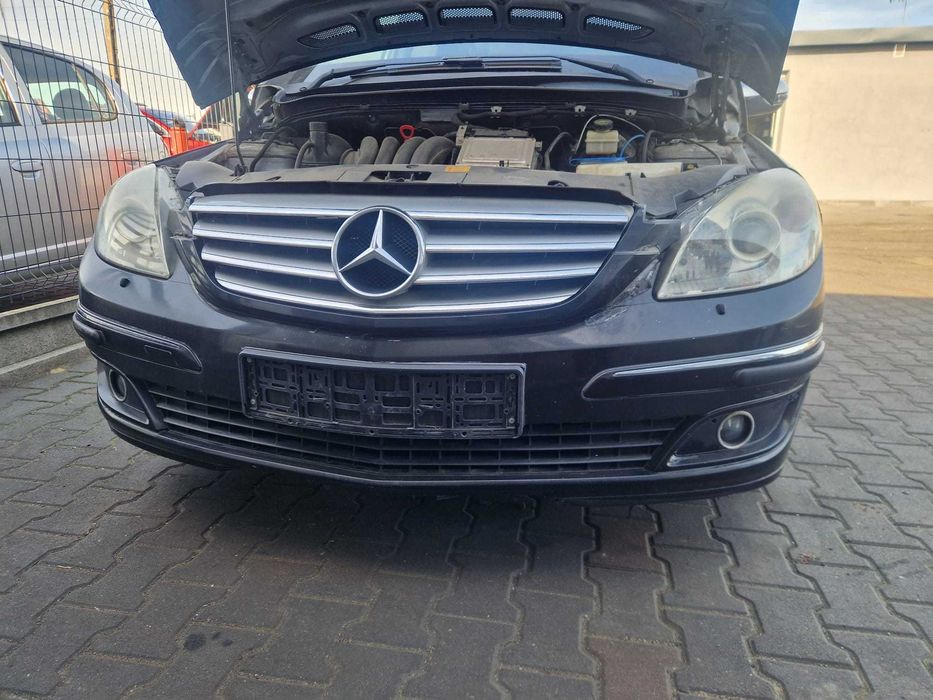 Grill atrapa Mercedes b klasa w245 05-08 przed liftem, części