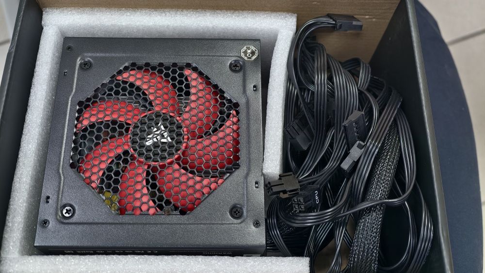 Fonte Tempest 850w 80 plus Bronze