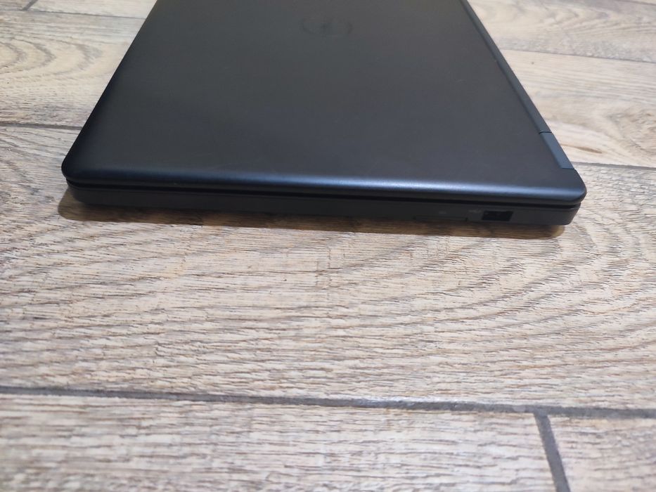 Ноутбук Dell latitude E5450