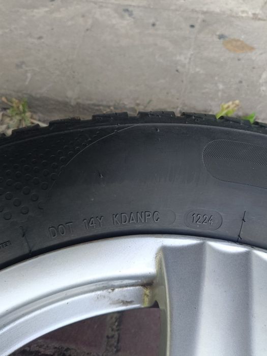 Opony+felgi 215/60 R16