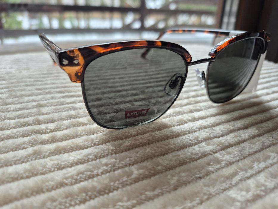 Okulary przeciwsłoneczne Levi's LEV312U