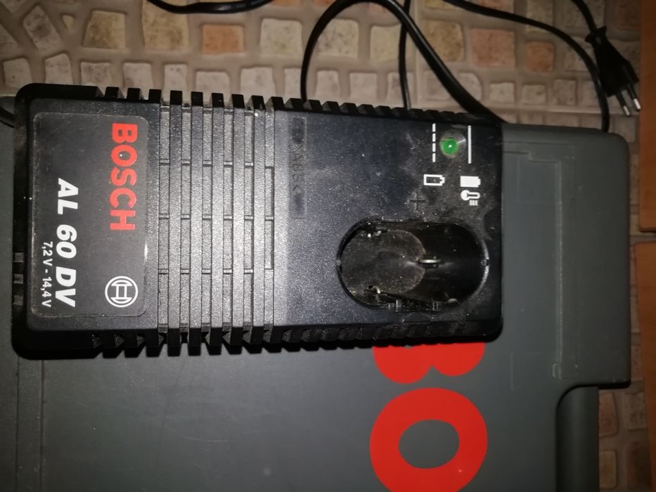 Aparafusadora Bosch sem fio GSR 12 VE 2