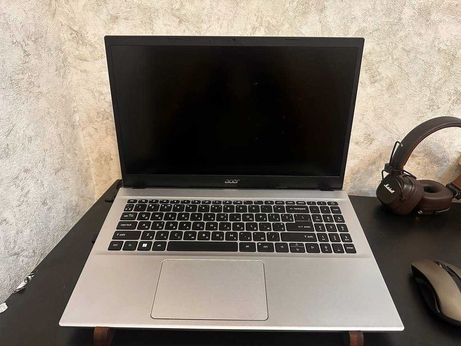 Ноутбук Acer aspire 3