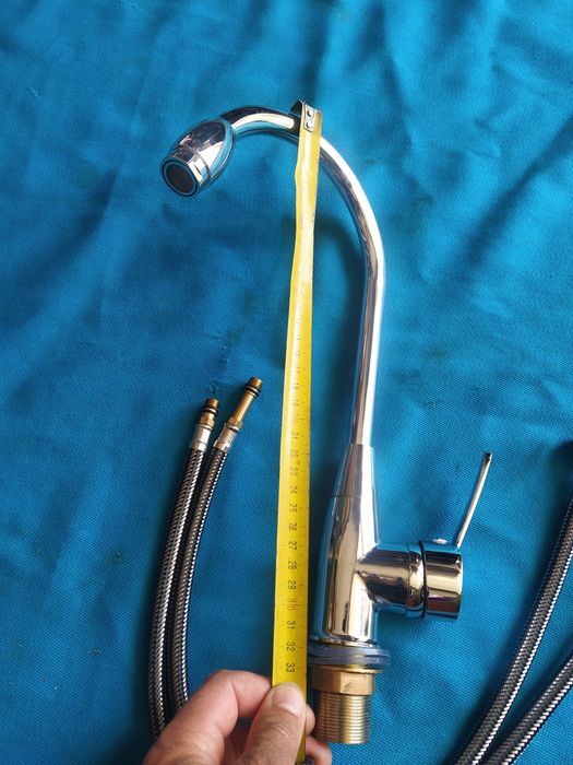 Torneira misturadora nova + mangueiras