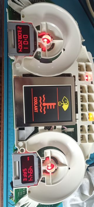 Licznik Audi A3 A4 A6 A8 TT VW Seat Skoda Jaeger MM VDO naprawa Tuning