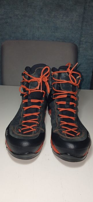 Salewa 48.5.    .