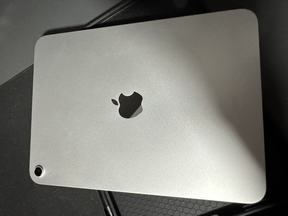 Ipad 11 (128gb) jak nowy