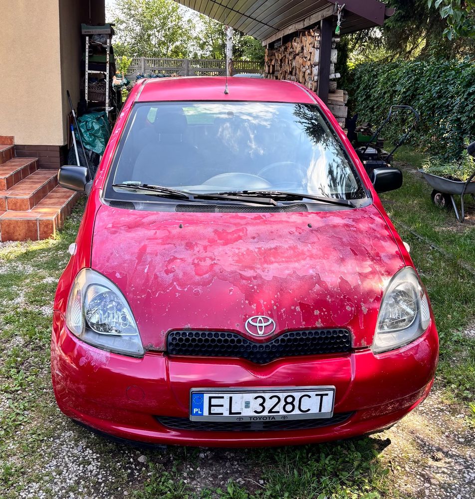 Toyota Yaris 1.0 Base
