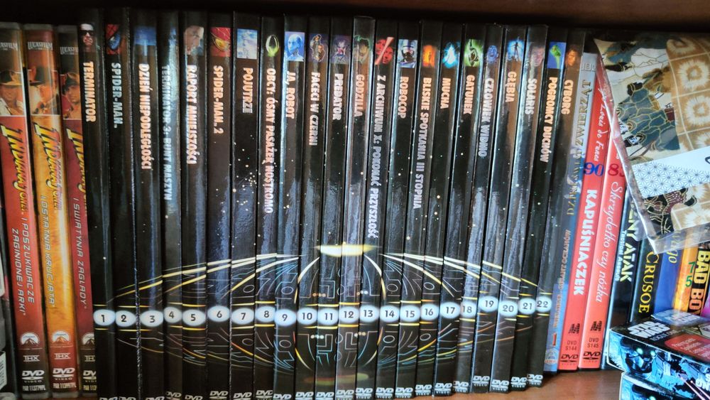 Kolekcja filmów sci-fi. Cała! 22 egzemplarze!