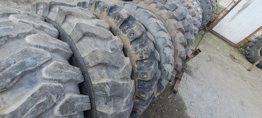 Koła przemysłowe koparka 10-20