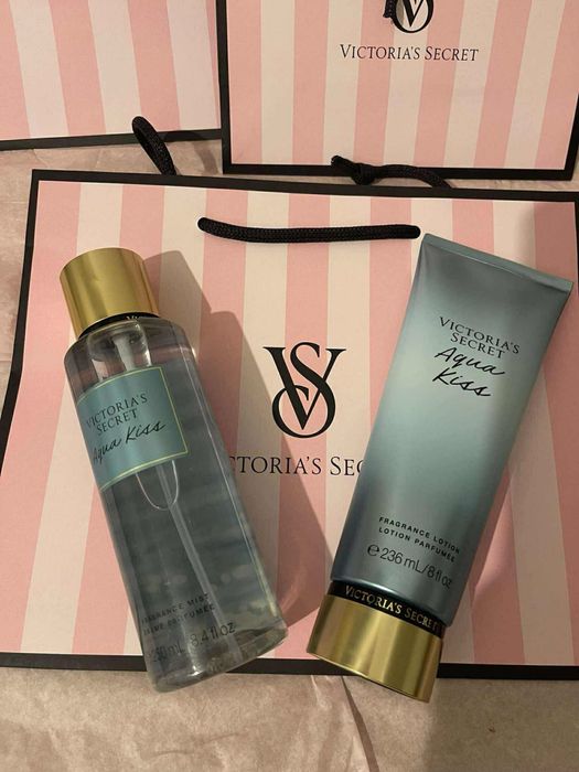 Victoria’s Secret (body splash / loção corporal creme)