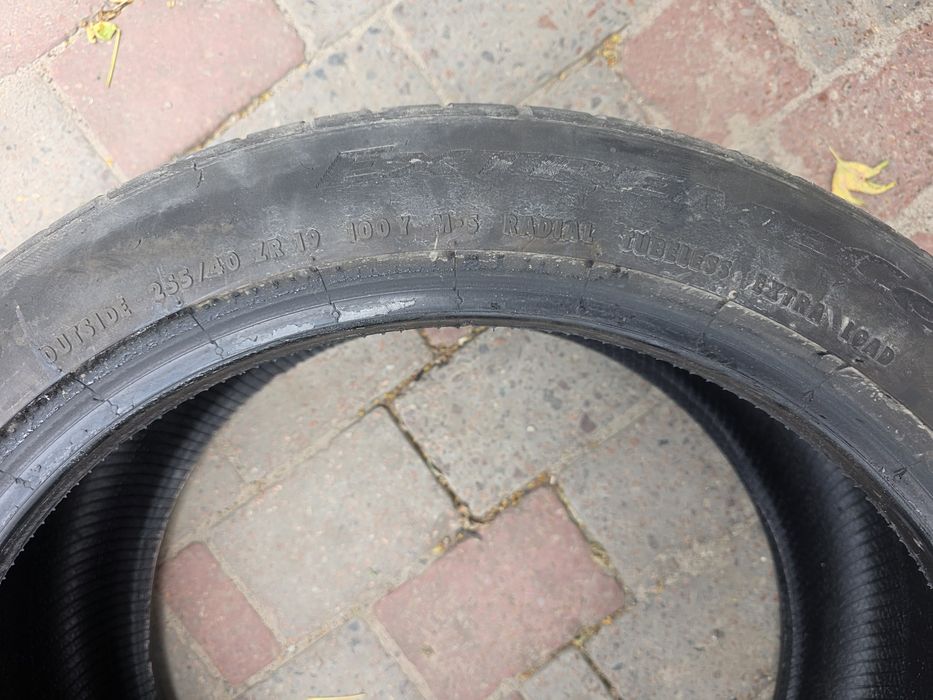 Шини Countinental 255/40 R19 всесезонні 4 шт