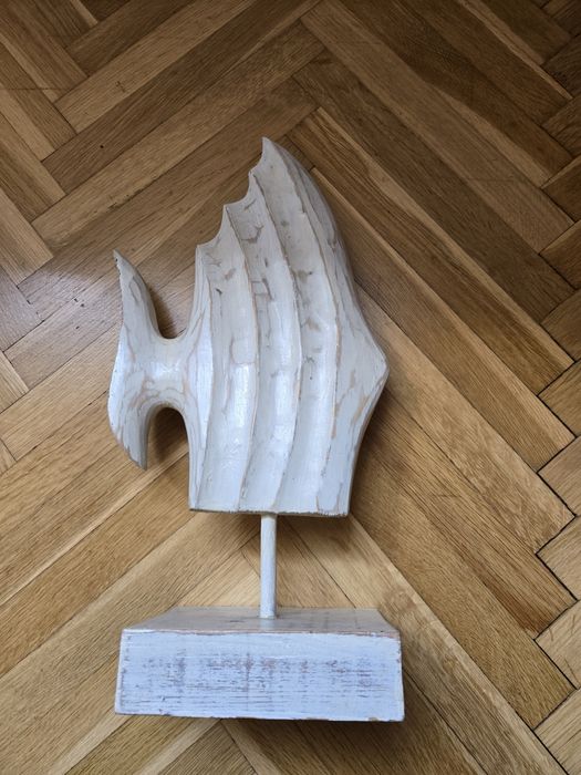 Ryba drewniana bielona