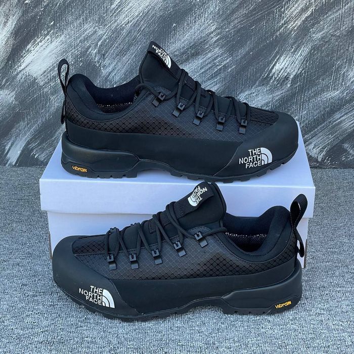 4 кольори The North Face Glenclyffe Low Gore-Tex