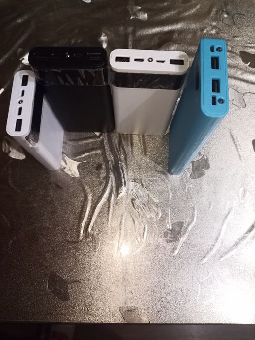 Пауэрбанк 24000 mAh, аккумуляторы 3000mAh,павербанк,умная зарядка