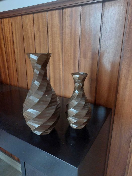 Decorative Jugs476527739567482880