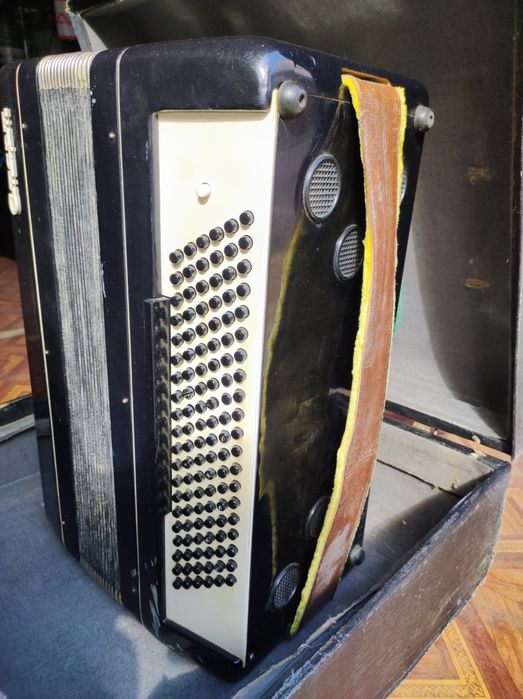 Баян Старт з футляром