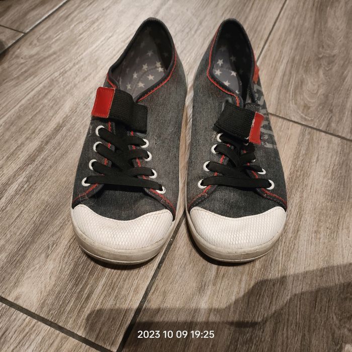 Kapcie na rzepa 39 rozmiar