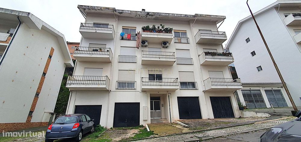 Apartamento T1 I Sótão 152 m2 I Centro da Cidade Coimbra