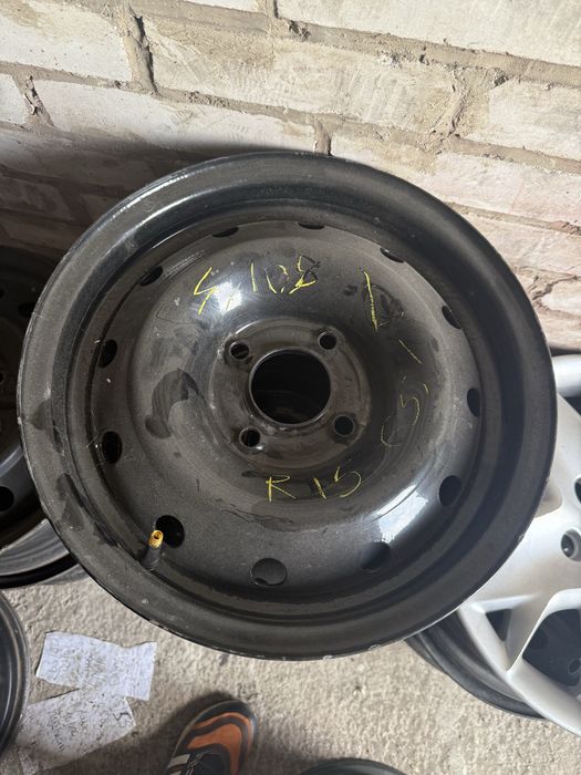 Металеві диски 5/114,3 ,5/112 ,4/108 , 5/108  4/100 R14-16 goauto видубичі