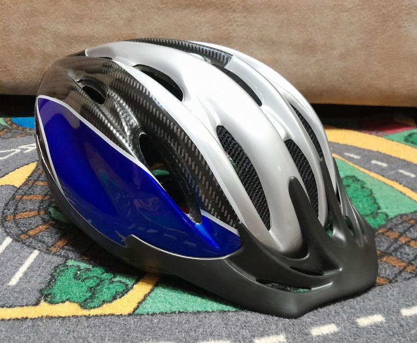 Шолом захисний з механізмом регулювання велошолом велошлем