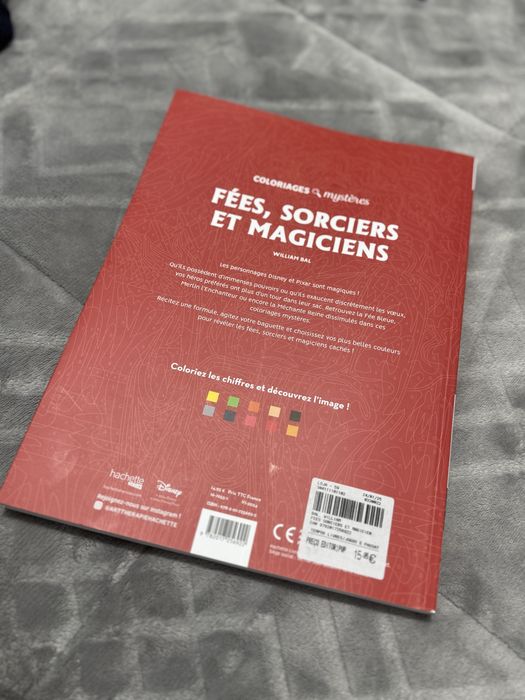 Livro de pintar disney