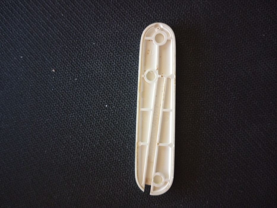 Накладка Victorinox (85мм.)
В отличном со