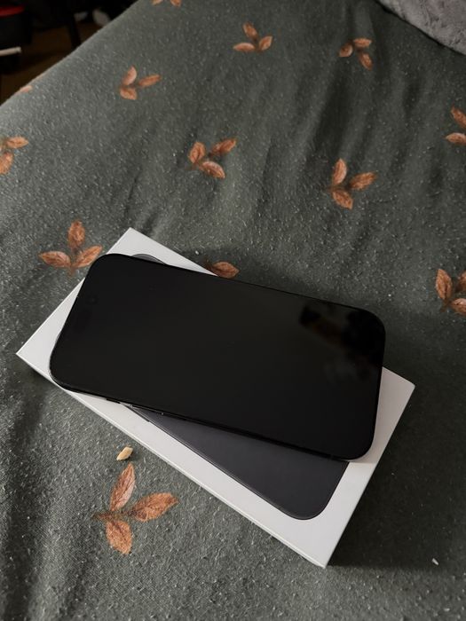 Iphone 16 128gb czarny