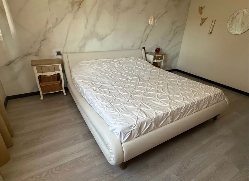 Cama de casal 1800×2000