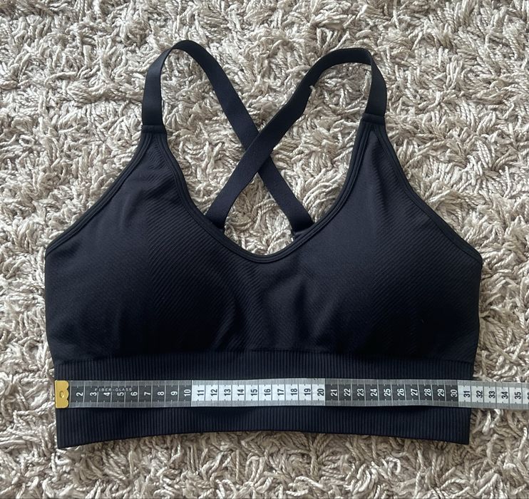 Спортивний топ з чашками розміру M-L