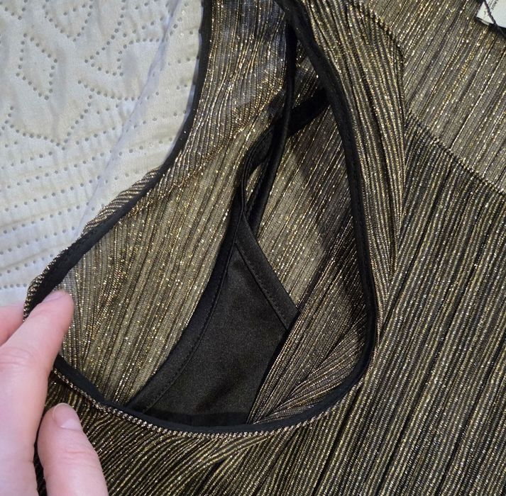 Nowa sukienka koktajlowa bez rękawów świecąca nitka mieniaca się 38