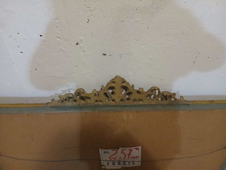 Espelho grande comprido