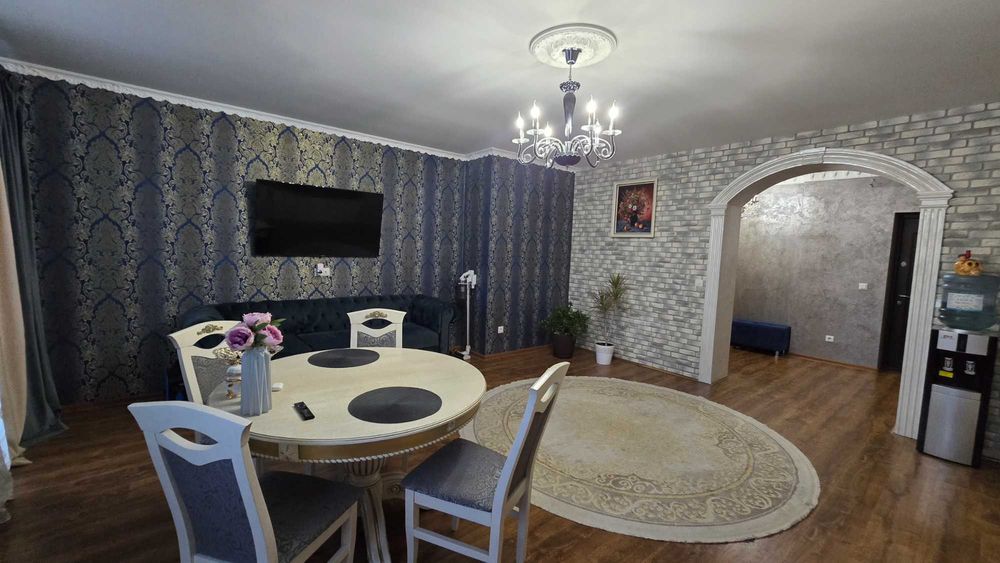 Продається класична 2-кімнатна квартира в м. Ужгород, вул. Вишнева