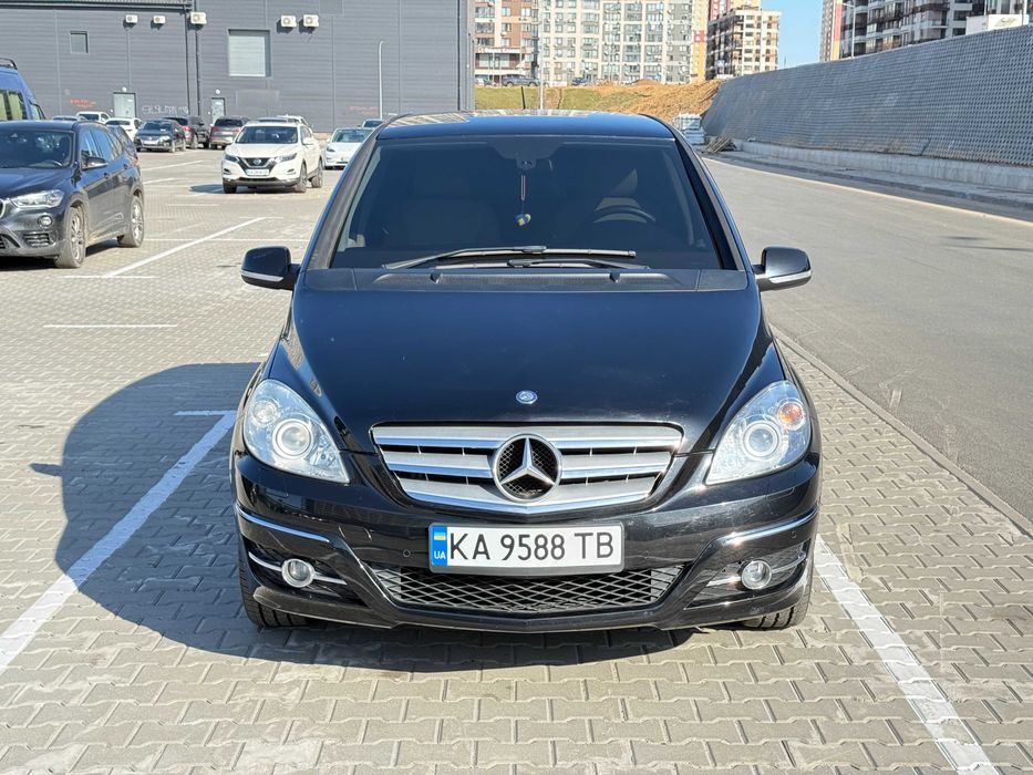 Mercedes-Benz B-Class 2010