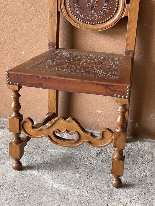 Conjunto 6 cadeiras em madeira