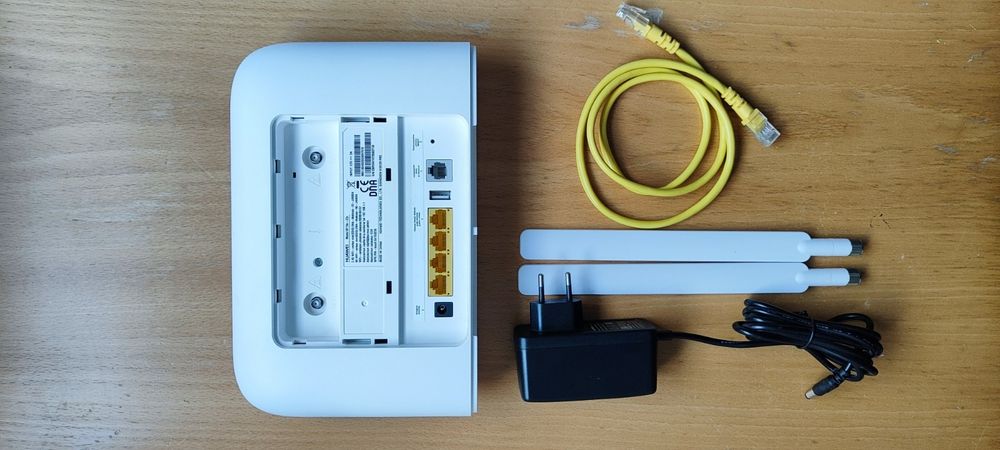 4G Роутер  Huawei B715s-23c