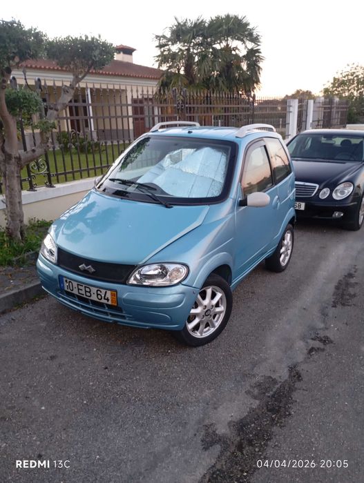 Microcarro em ótimo estado!!!