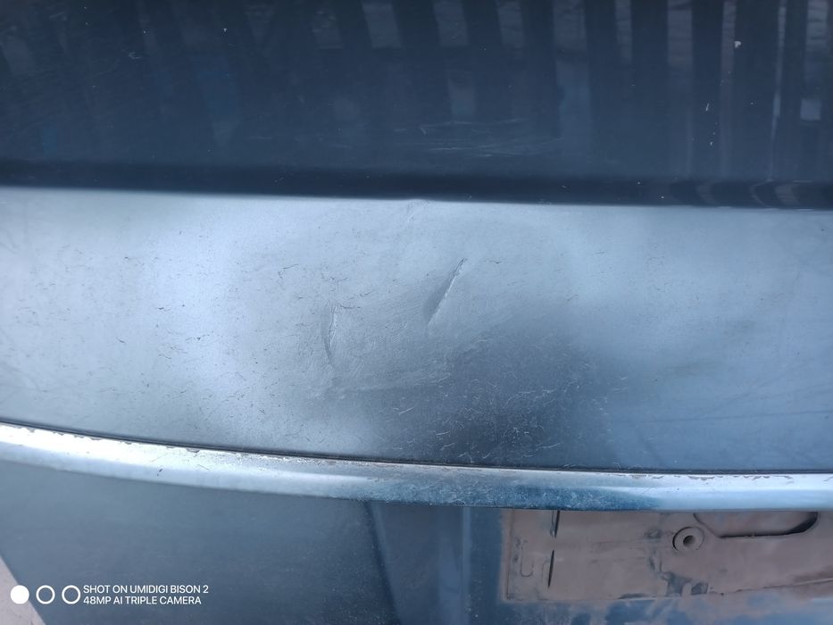 Кришка багажника на ауді а6с6