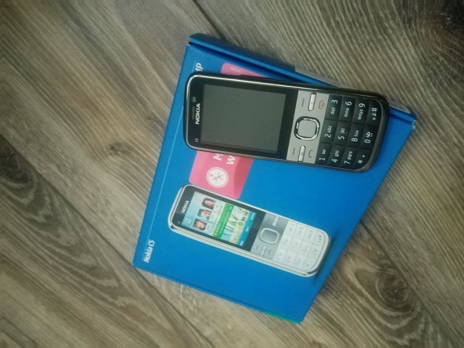 Telefon Nokia C5