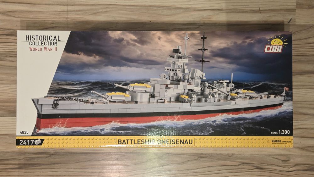 Pancernik Gneisenau z klocków Cobi (zestaw 4835)