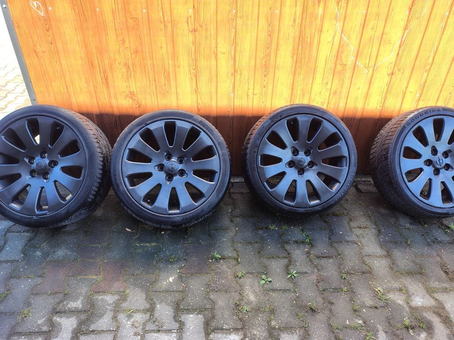 Felgi z oponami 19 opel