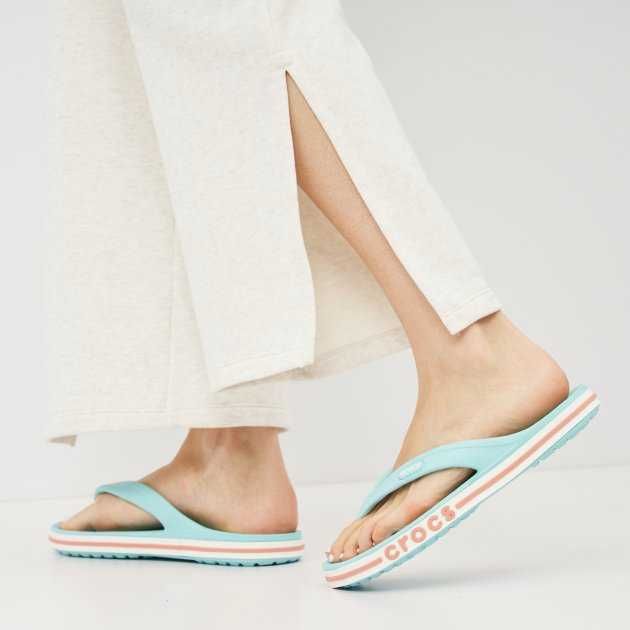 Шлепки Crocs Bayaband Flip.