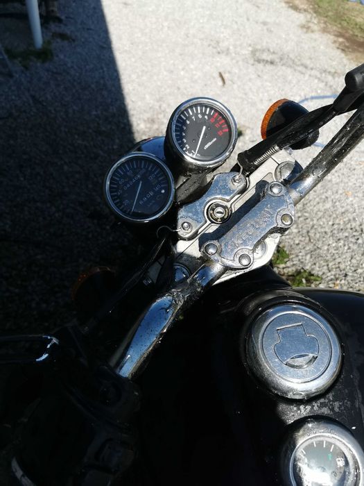 Moto 125 mt bom estado como novo